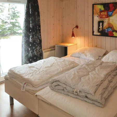Holiday Skovbrynet Give V *